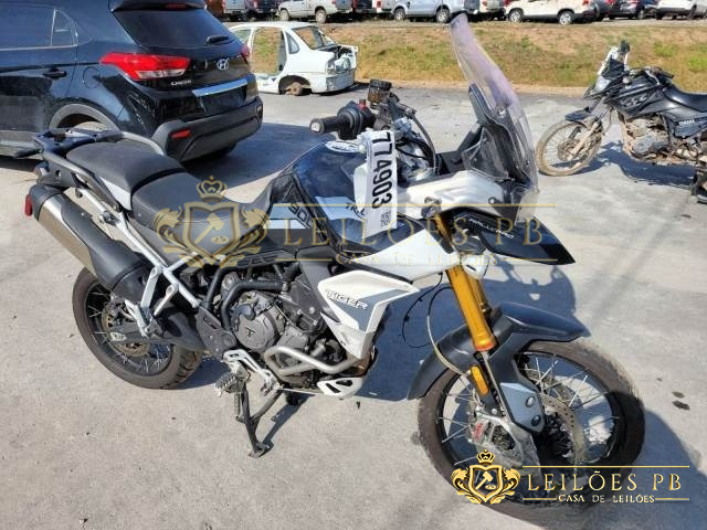 LOTE 10 TRIUMPH TIGER 900 RALLY PRO 2021/2022