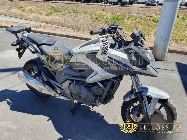 LOTE 15 HONDA NC 750X ABS 2015/2015 