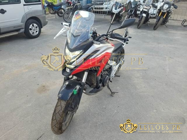 LOTE 28 HONDA NC 750X 2022/2022 GASOLINA