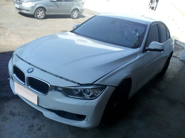 LOTE 32 BMW 320I ACTIVE FLEX 2015/2015