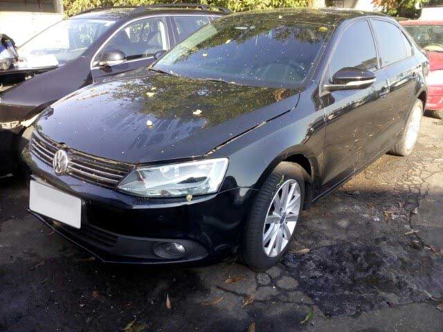 LOTE 36 VOLKSWAGEN JETTA COMFORTLINE 2.0 2014/2014