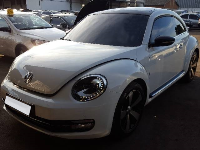 LOTE 37 VOLKSWAGEN FUSCA DSG 2.0 16V TS 2014/2014