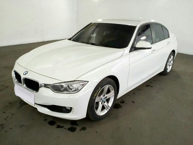 LOTE 12 BMW 320I 2.0 16V TURBO ACTIVE FLEX 4P 2014/2014 