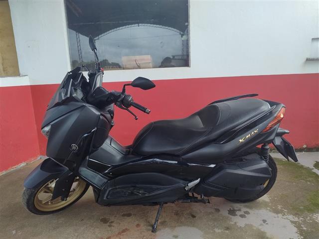 LOTE 08 XMAX 2020/2021 GASOLINA 