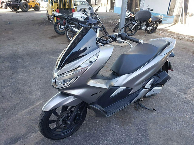 LOTE 18 HONDA PCX 150 2019/2019 
