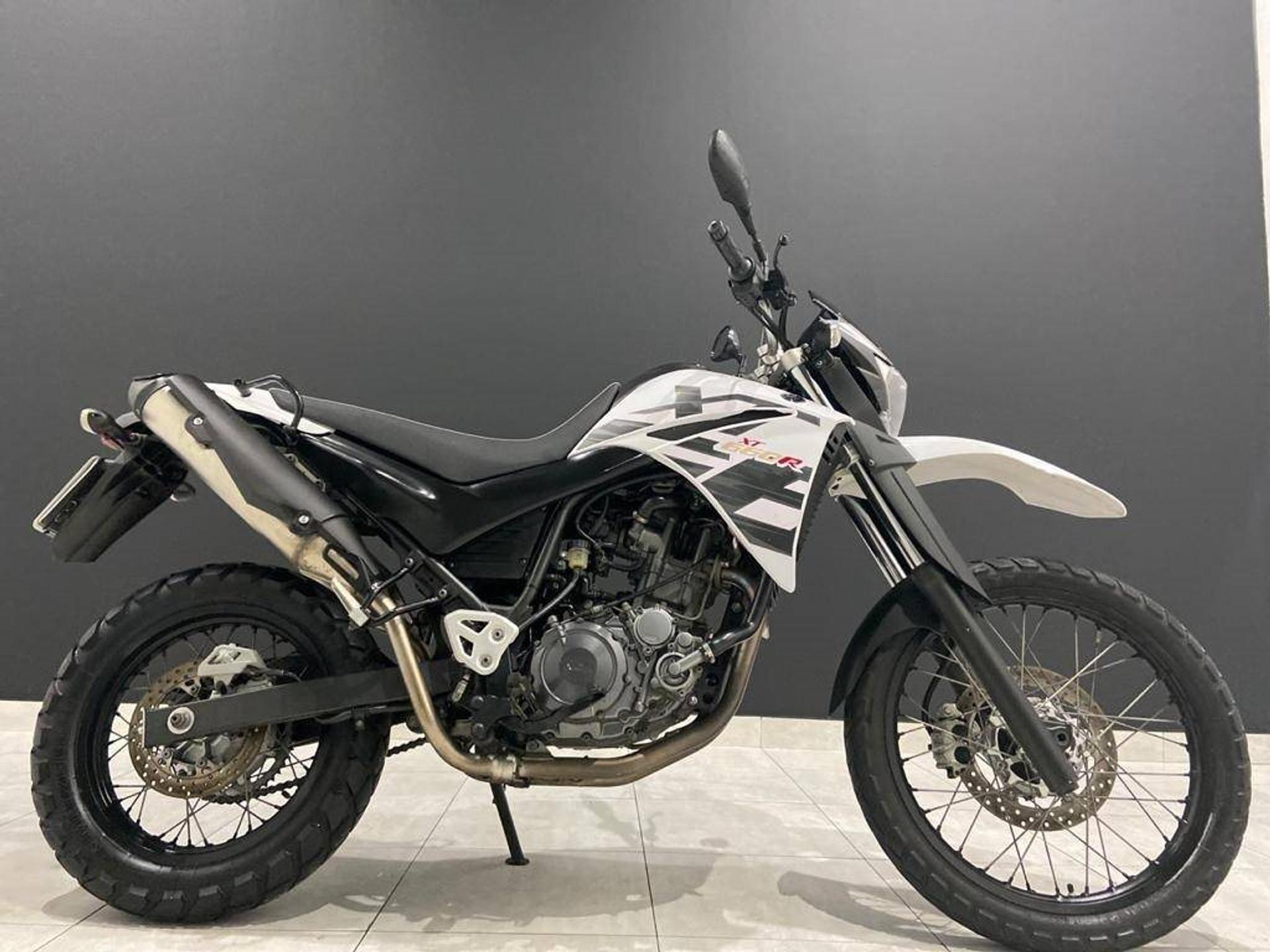 LOTE 20 YAMAHA XT 660R 2016/2016 