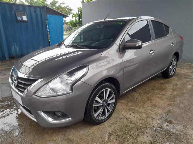 LOTE 24 VERSA 16SL CVT 2019/2020